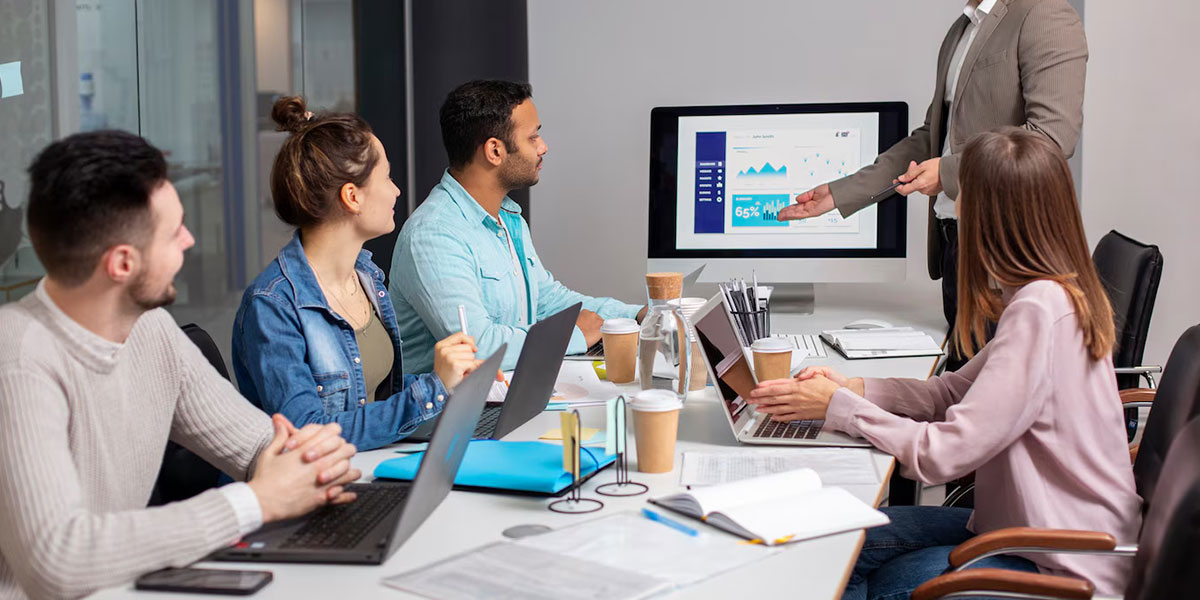 What IT Departments Must Do to Stay Compliant Regulations - Magic AAIT EN